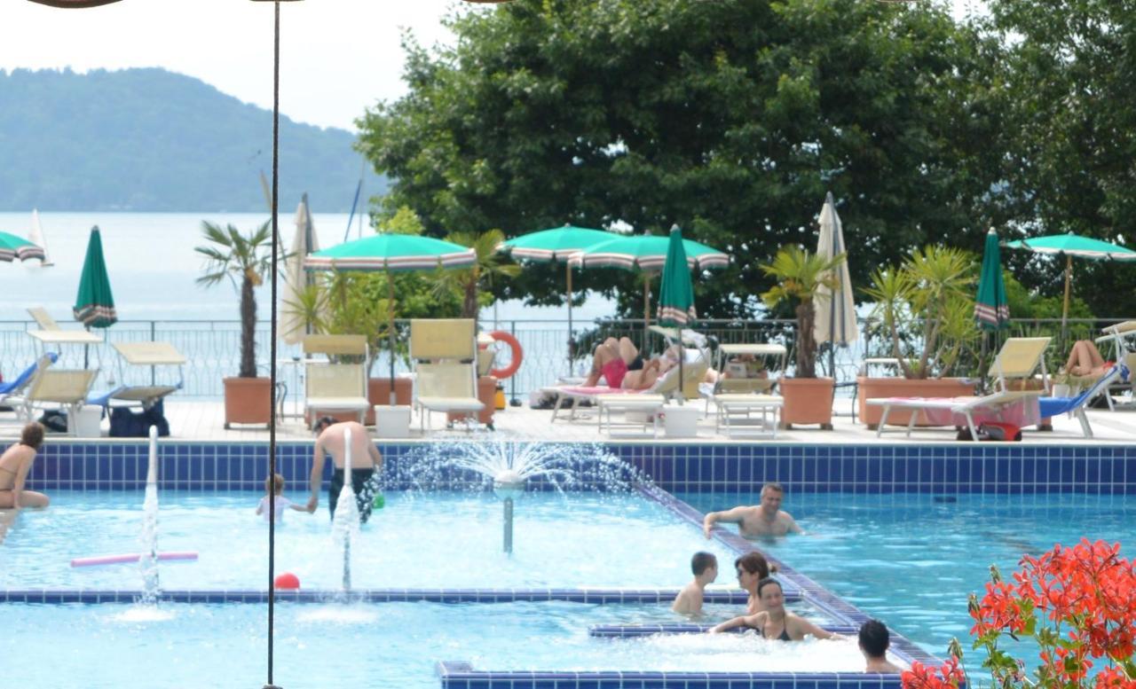 Hotel Marina فيفيروني المظهر الخارجي الصورة